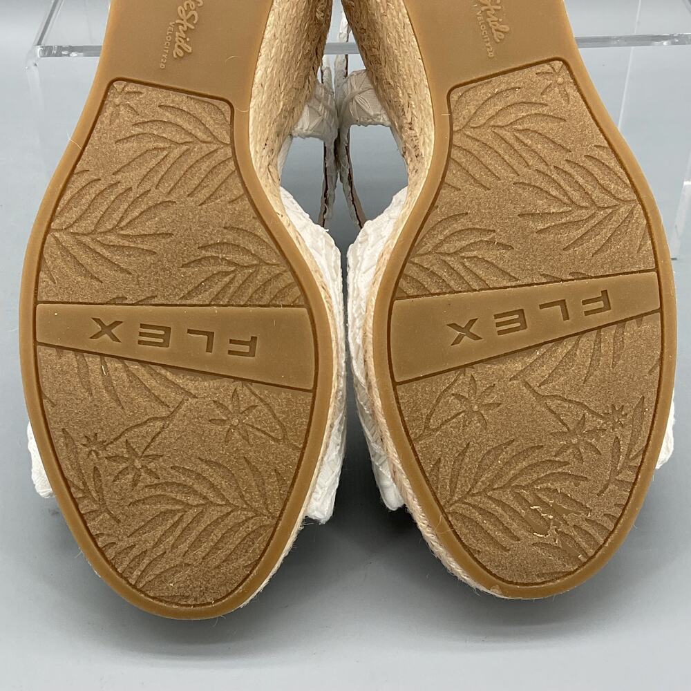 NEW Lifestride Women’s Tahlia Espadrille Wedge Sandals White Size 7.5W - Picture 10 of 10